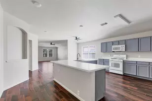 2822 Foster Hill Dr, Kingwood, TX 77345 - Photo 10