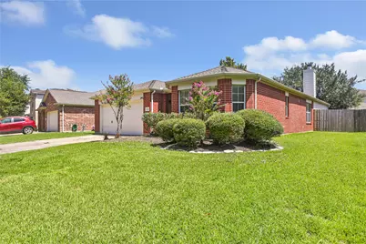 2822 Foster Hill Drive, Kingwood, TX 77345 - Photo 2