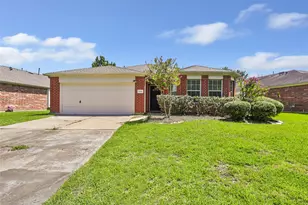 2822 Foster Hill Dr, Kingwood, TX 77345 - Photo 1