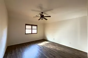 13102 Castlewind Ln, Pearland, TX 77584 - Photo 8