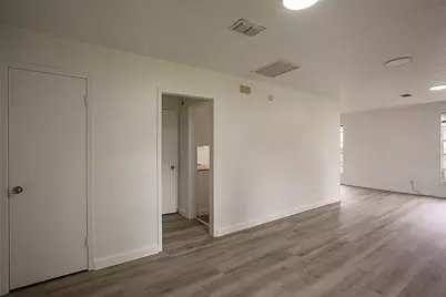 565 25th Street, Beaumont, TX 77706 - Photo 6