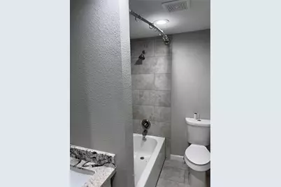 214 S San Jacinto Avenue, Cleveland, TX 77327 - Photo 6
