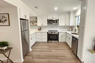 724 Country Pl Dr, Houston, TX 77079 - Photo 10