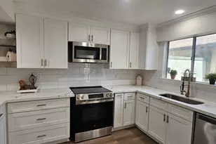 724 Country Pl Dr, Houston, TX 77079 - Photo 12