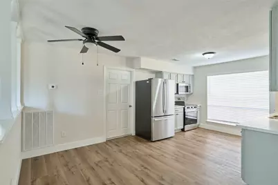 6527 Zapata Drive, Houston, TX 77083 - Photo 10