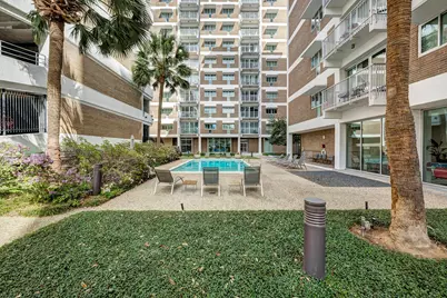 3614 Montrose Boulevard #1106, Houston, TX 77006 - Photo 12