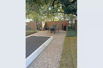 3614 Montrose Boulevard #1106, Houston, TX 77006 - Photo 16