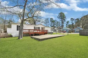 9586 Darkwood St, Willis, TX 77318 - Photo 2