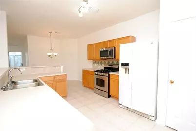 4819 Russet Trail Court, Katy, TX 77449 - Photo 14