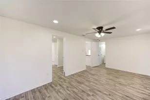 7811 St Louis St, Houston, TX 77028 - Photo 26