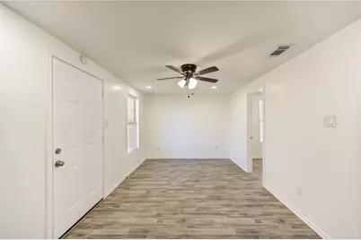 7811 Saint Louis Street, Houston, TX 77028 - Photo 24