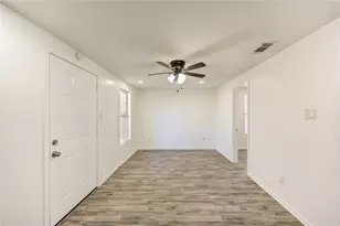 7811 St Louis St, Houston, TX 77028 - Photo 24