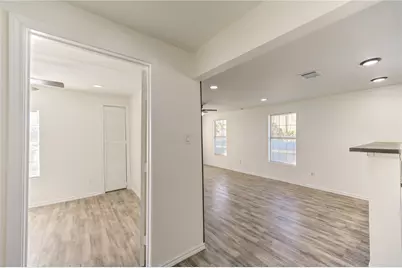 7811 Saint Louis Street, Houston, TX 77028 - Photo 36