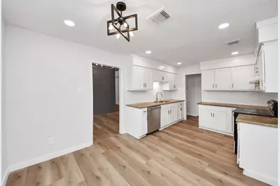 718 Land Grant Drive, Richmond, TX 77406 - Photo 10