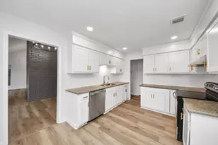 718 Land Grant Dr, Richmond, TX 77406 - Photo 2