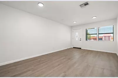 404 Glenmore Drive, Pasadena, TX 77503 - Photo 4