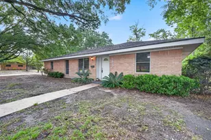 5422 Spellman Rd, Houston, TX 77096 - Photo 2