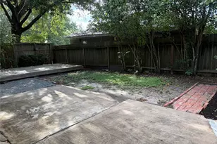 5422 Spellman Rd, Houston, TX 77096 - Photo 24