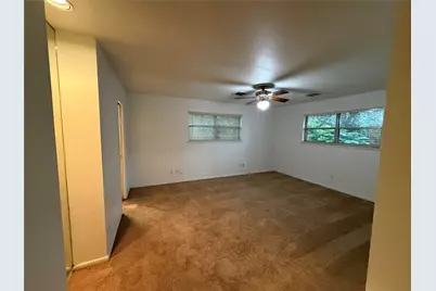 5422 Spellman Road, Houston, TX 77096 - Photo 8