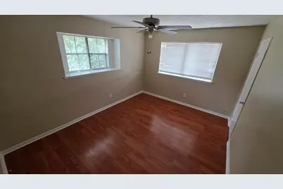 15318 Bonita Springs Drive, Houston, TX 77083 - Photo 28
