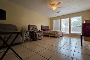 15318 Bonita Springs Dr, Houston, TX 77083 - Photo 20