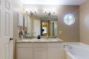 14 Willow Point Pl, The Woodlands, TX 77382 - Photo 28