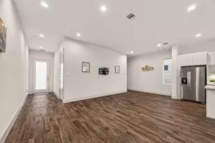 4418 Bora Bora Ln, Houston, TX 77045 - Photo 8