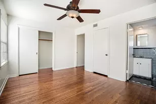 6325 Rowan Ln, Houston, TX 77074 - Photo 12