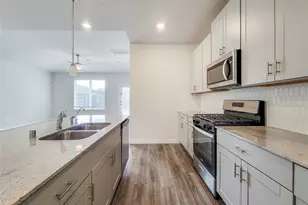 18731 Frost Ridge Dr, Crosby, TX 77532 - Photo 4