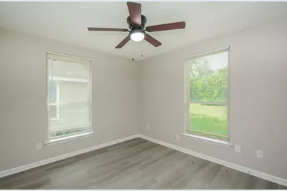 6014 Collingsworth Street, Houston, TX 77026 - Photo 10