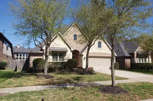 5927 Bristol Path Ln, Sugar Land, TX 77479 - Photo 2