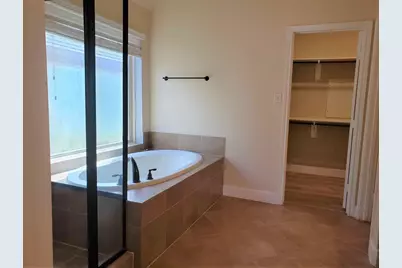 5927 Bristol Path Lane, Sugar Land, TX 77479 - Photo 12