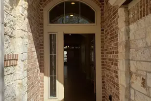 5927 Bristol Path Ln, Sugar Land, TX 77479 - Photo 4