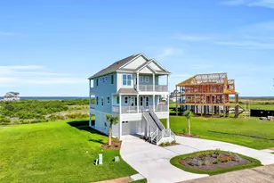 25830 Bay Breeze Dr, Galveston, TX 77554 - Photo 2