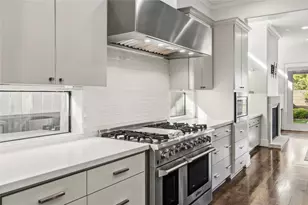 6011 Burgoyne Rd, Houston, TX 77057 - Photo 12