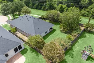 20018 Queens Oak Ct, Spring, TX 77379 - Photo 4
