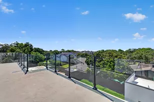5327 S Braeswood Blvd, Houston, TX 77096 - Photo 36