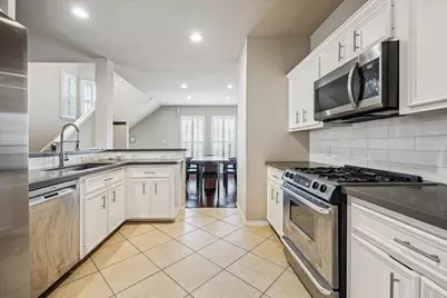 5239 Schuler Street #C, Houston, TX 77007 - Photo 4