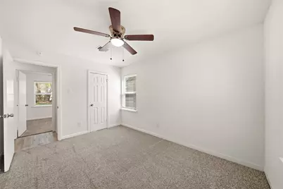 2942 Knotty Oaks Trail, Houston, TX 77045 - Photo 10