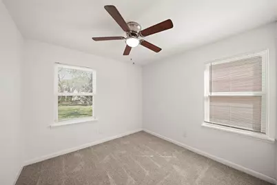 2942 Knotty Oaks Trail, Houston, TX 77045 - Photo 14