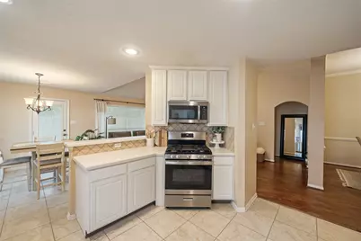 135 S Delta Mill Circle, The Woodlands, TX 77385 - Photo 12