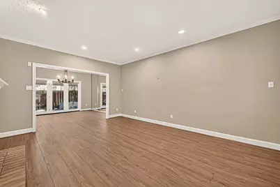 11711 Memorial Drive #13, Houston, TX 77024 - Photo 6