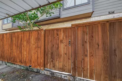 11711 Memorial Drive #13, Houston, TX 77024 - Photo 40