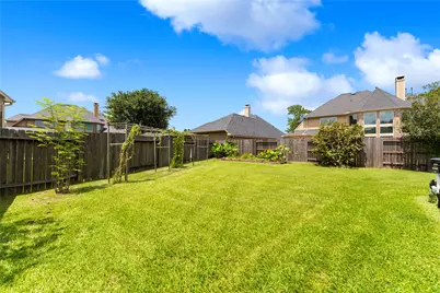 16114 Finnigans Circle, Houston, TX 77044 - Photo 42