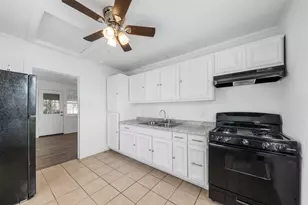 8331 Garland St St, Houston, TX 77017 - Photo 1