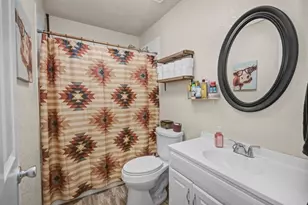 253 Briarcreek St, Richwood, TX 77531 - Photo 28