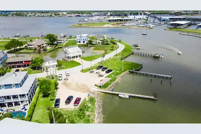209 Queen Road, Clear Lake Shores, TX 77565 - Photo 44