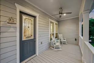 209 Queen Rd, Clear Lake Shores, TX 77565 - Photo 4