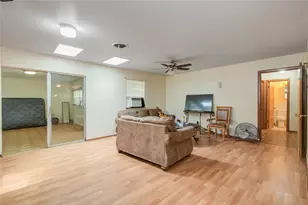 1421 N Ave S, Freeport, TX 77541 - Photo 10