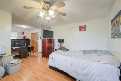 1421 N Avenue S, Freeport, TX 77541 - Photo 22
